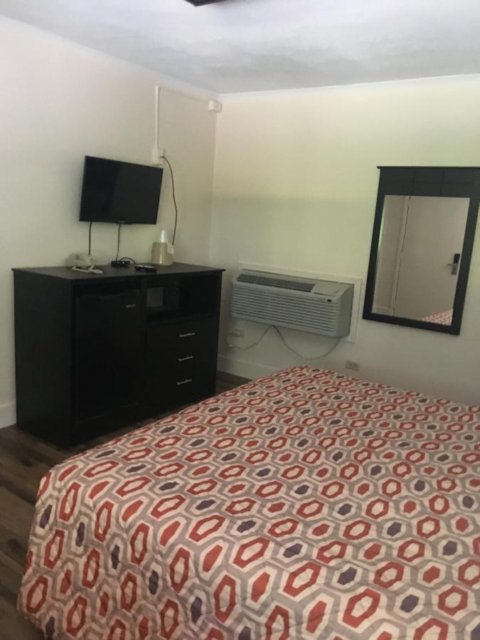 Woodlawn Hills Motel 핸더슨 외부 사진